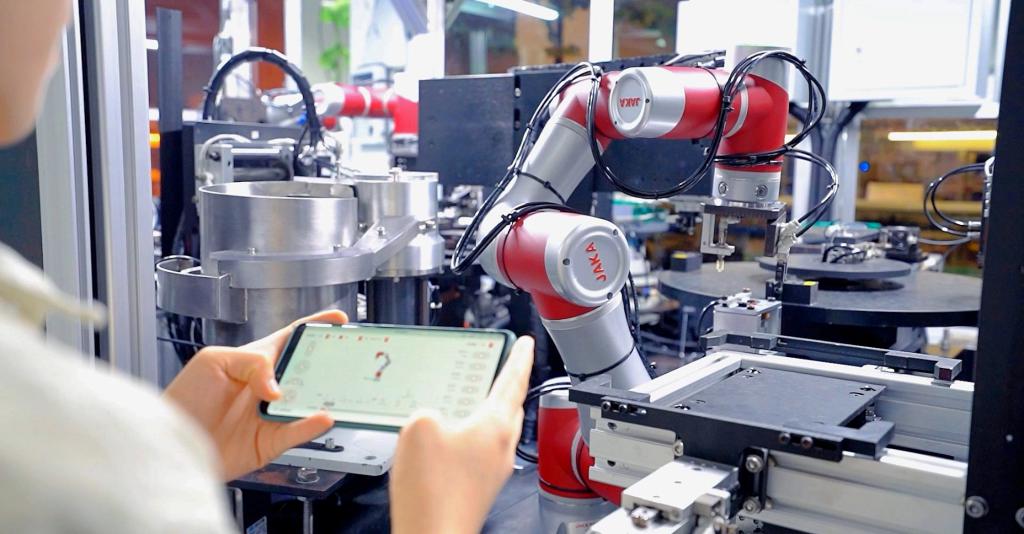 節(jié)卡機(jī)器人