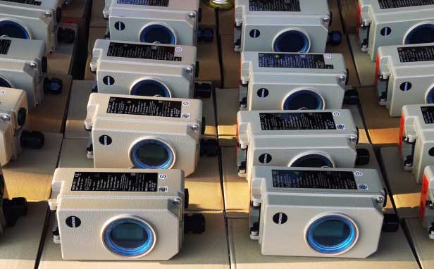 薩姆森SAMSON 3730-3電動(dòng)氣動(dòng)閥門定位器