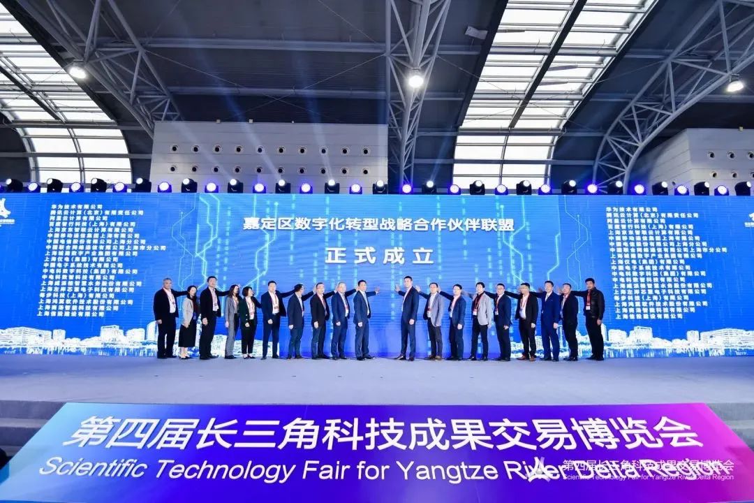 工博士亮相上海科交會(huì)，<鄰里中心>方案?jìng)涫懿毮? /></div>
<div style=