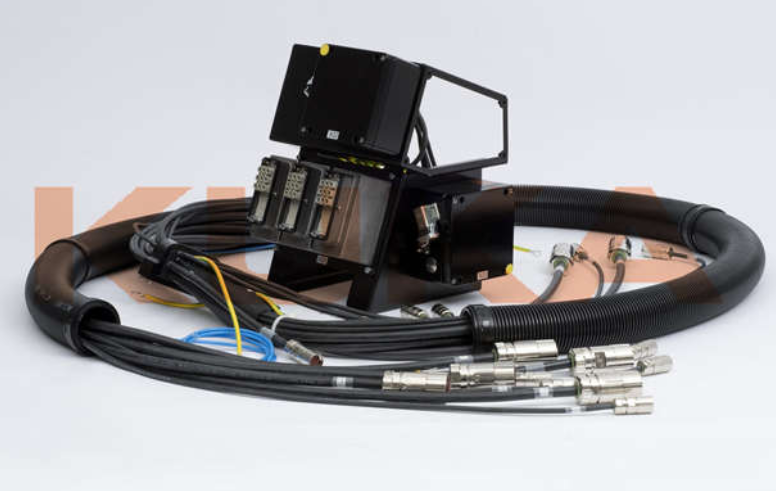 標(biāo)準(zhǔn)電纜組件 Titan KR C4